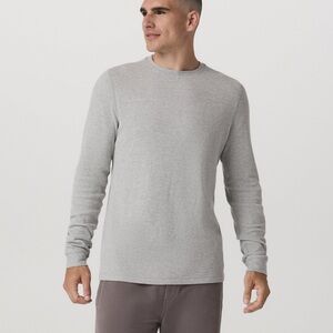 Vuori Long Sleeve Waffle Crew in Redish Brown Size XXLarge